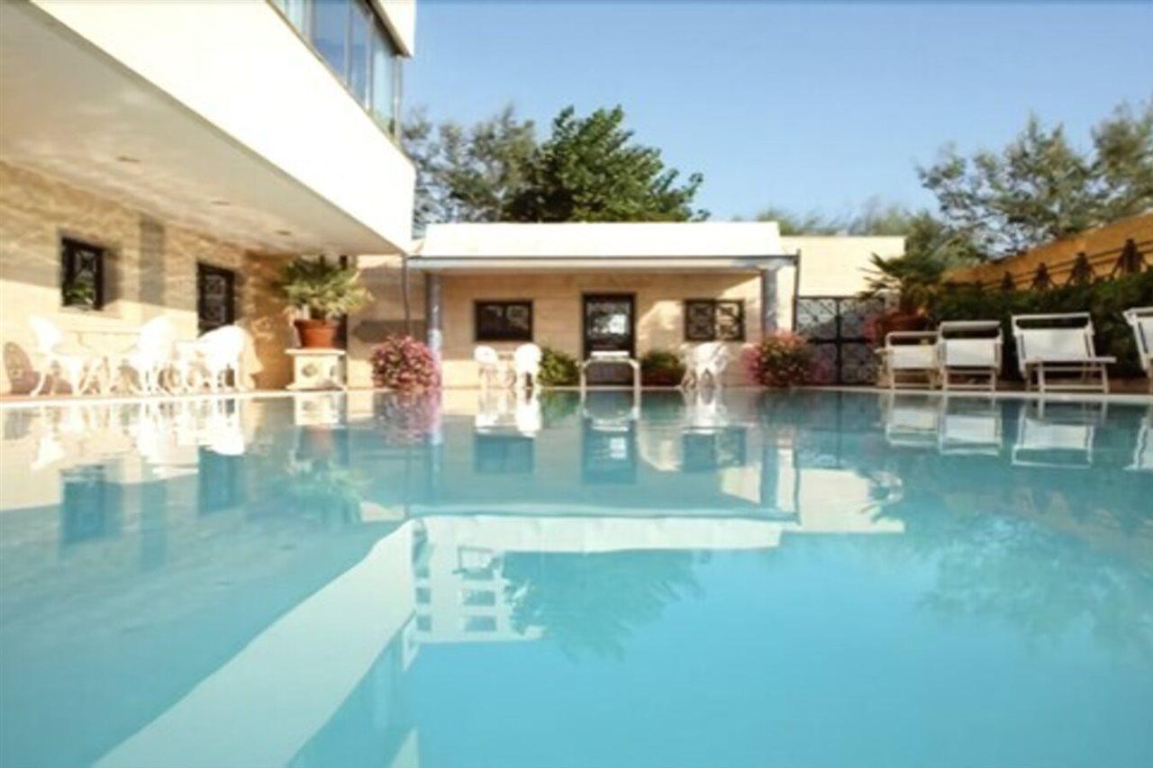 Hotel Promenade Montesilvano Marina Esterno foto