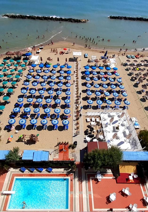 Hotel Promenade Montesilvano Marina Esterno foto